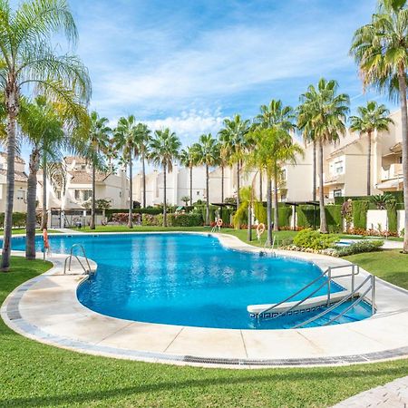 El Arenal Townhouse By The Beach With Swimming Pool - Eaw Homes Marbella Exteriör bild