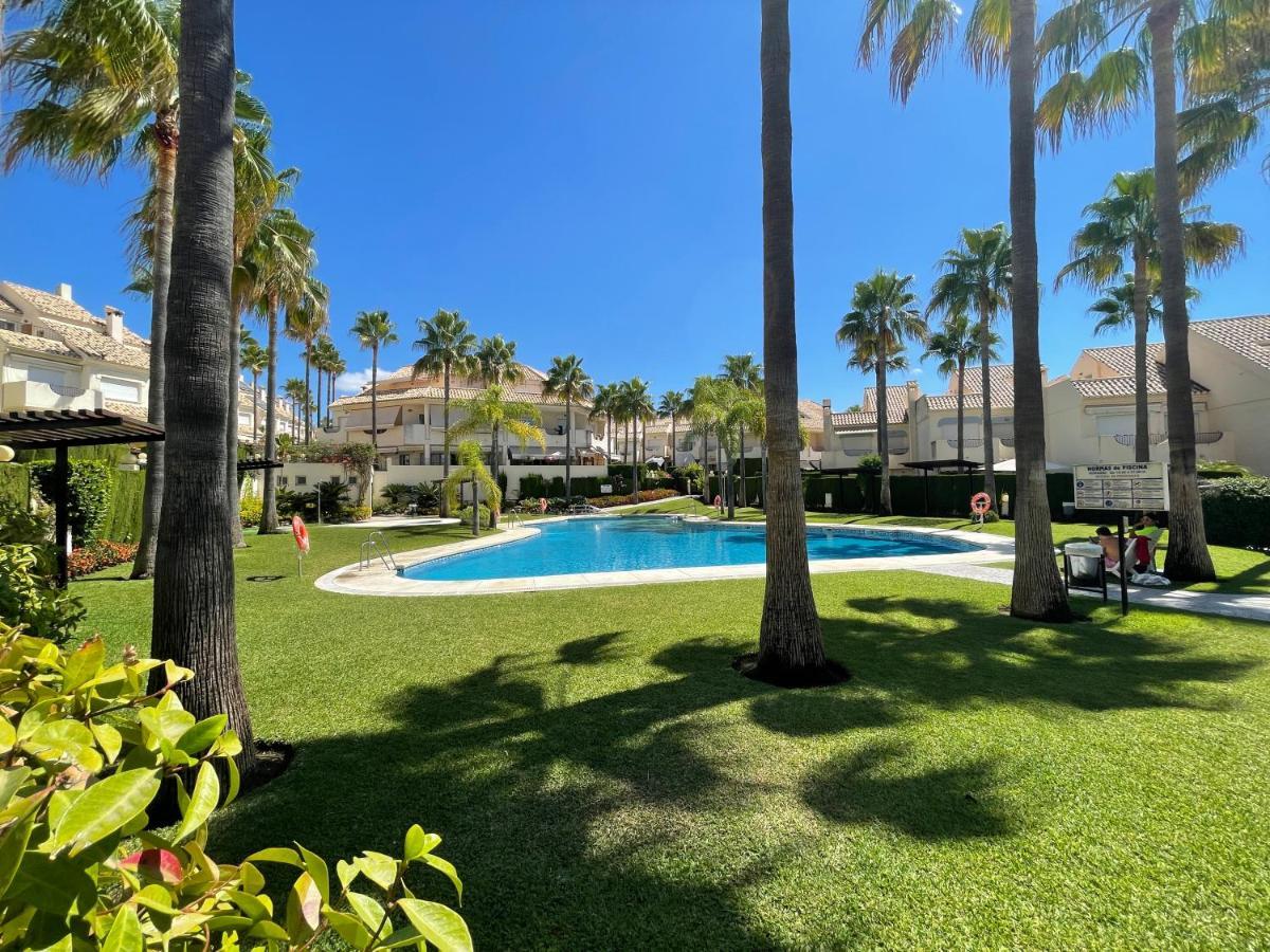 El Arenal Townhouse By The Beach With Swimming Pool - Eaw Homes Marbella Exteriör bild