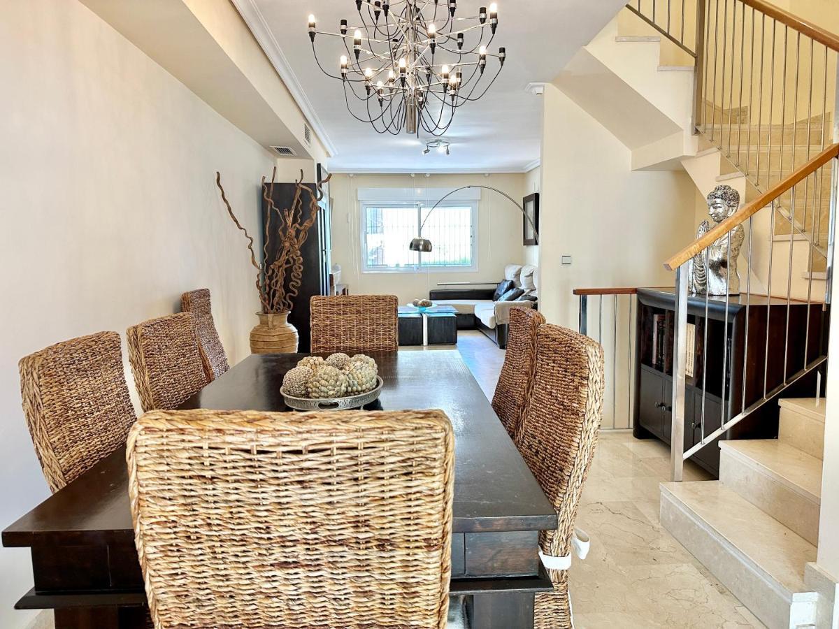 El Arenal Townhouse By The Beach With Swimming Pool - Eaw Homes Marbella Exteriör bild