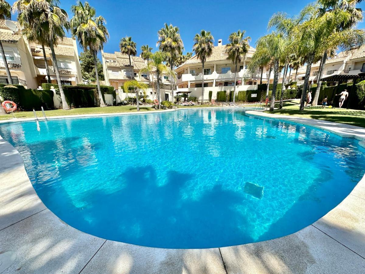 El Arenal Townhouse By The Beach With Swimming Pool - Eaw Homes Marbella Exteriör bild